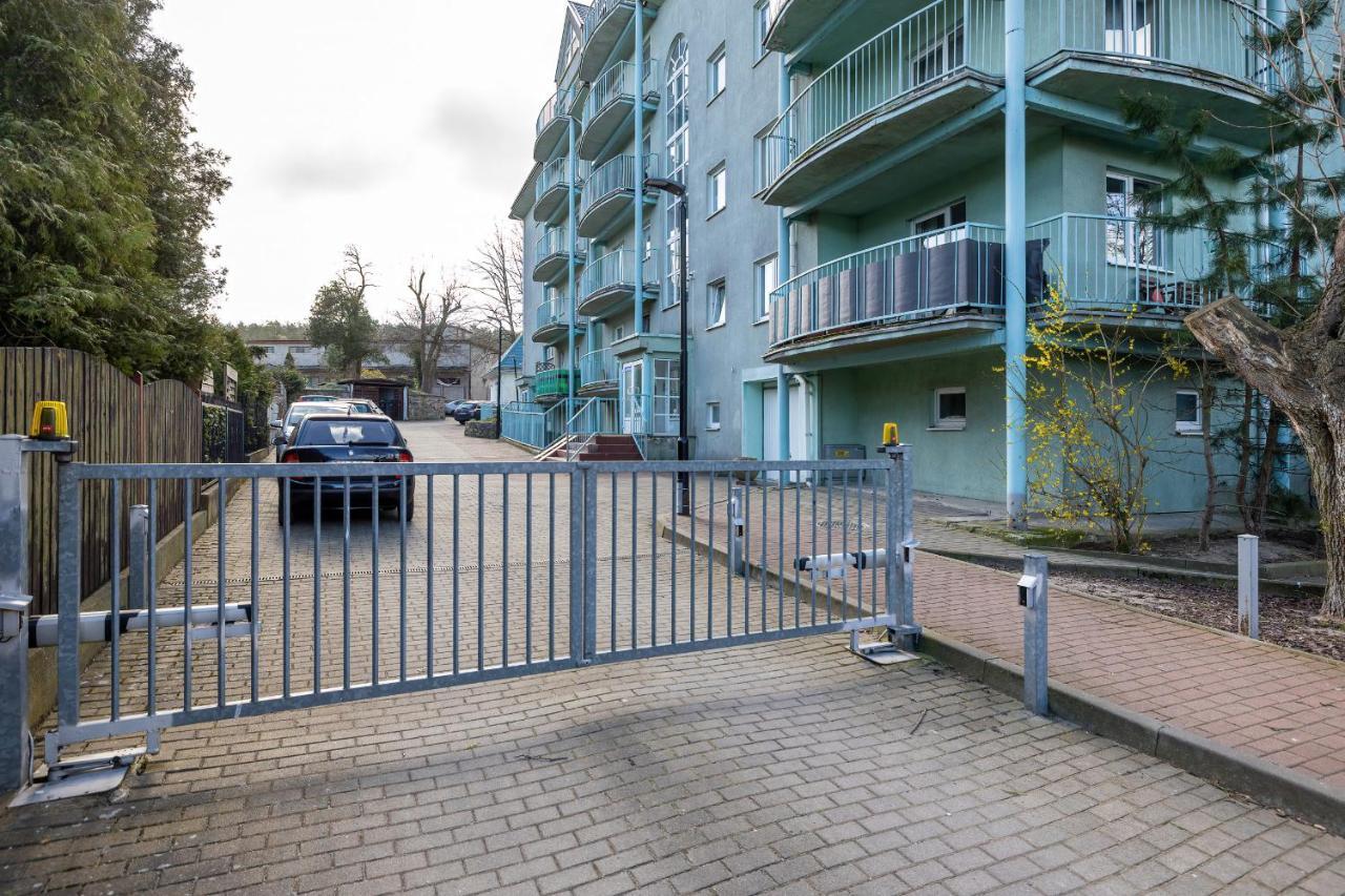 Apartament Sklodowskiej-Curie By Renters Miedzyzdroje Exterior photo